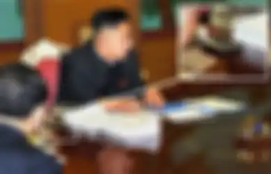 Sering Menentang Budaya Barat, Kira-kira Seperti Apa Model Ponsel Kim Jong Un?
