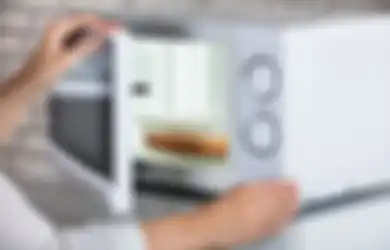  Tips Hemat Listrik dari Microwave, Jangan Sering Buka Tutup Pintu!
