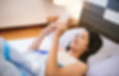 Hentikan Kebiasaan Bermain Ponsel Hingga Begadang, 4 Perubahan Mengerikan ini Akan Terjadi Pada Tubuhmu