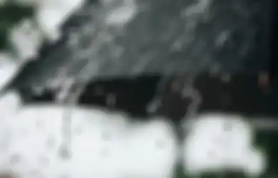 Rentan Sakit Saat Musim Hujan, Yuk Jaga Kesehatan Dengan 9 Cara Ini!