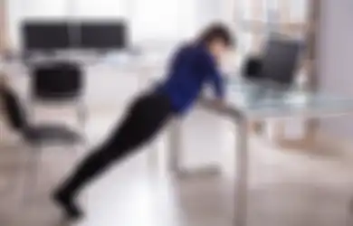 Peduli Tubuhmu: Berolahraga dari Balik Meja Kantor, Ini 8 Latihan Sederhana Namun Efektif yang Bisa Dilakukan