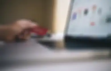 Perusahaan Ini Cari Orang yang Mau Dibayarin Belanja Online Selama Sebulan, Masih Dapet Gaji Lagi