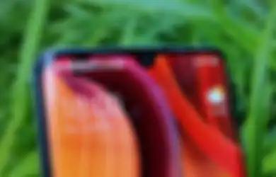 Kamera di Dalam Layar Xiaomi Akan Diproduksi TCL di Tahun Depan
