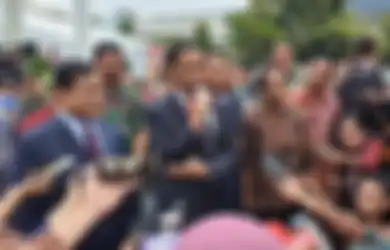 Jokowi Siap Kocok Ulang Para Menterinya, Belasan Nama Terancam Turun Gelar, Pengusahan: Tidak Ada Jaminan Masalah Akan Selesai