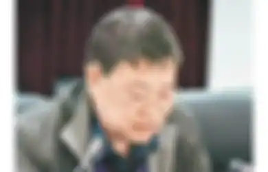 Jangan Tertipu dengan Kesederhanaannya, Pejabat Ini Ternyata Sembunyikan 'Uang Haram' Hasil Korupsi di Dinding Rumah, Jumlahnya Ratusan Miliar Rupiah, Ini Penampakannya