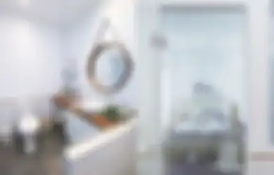 Tanpa Gunakan Pembersih Rumah Berbahaya, Ternyata Noda Kabut di Kaca Kamar Mandi Bisa Langsung Bersih dengan Modal Cuka dan Lemon, Racik Dulu!