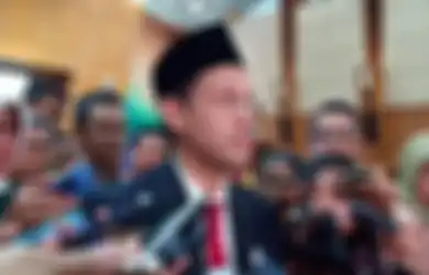 Kabar Gembira Buat Pelajar di Tengah Wabah Corona, Mendikbud Nadiem Makarim Akhirnya Bolehkan 100 Persen Dana BOS Bisa untuk Beli Kuota Internet