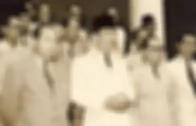 Kerap Dipandang Kuat Dalam Praktik Kejawen, Sejarawan Justru Ungkap Soekarno Adalah Sosok yang Memegang Teguh Ajaran Muslim, Keislamannya Berhasil Pengaruhi Arab Saudi hingga Uni Soviet
