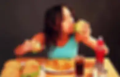 Hampir Korbankan Nyawanya Demi Wajah Glowing, Wanita Ini Nekat Keseringan Makan Makanan Murah Sampai Kena Kanker Ganas di Perutnya, Ngirit Nggak Karuan Hanya untuk Beli Kosmetik