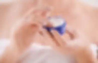 Jarang Diketahui, Ini 3 Manfaat Petroleum Jelly Untuk Rambut