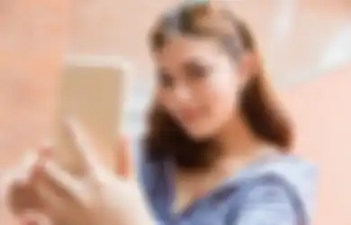 8 Tips Ampuh Jadi Fotogenik di Foto, Selfie dan OOTD Makin Perfect!