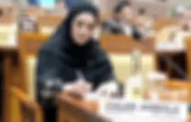 Naiknya Harga BBM Disetujui DPR, Mulan Jameela Ternyata Pernah Buat Usulan Harga Pertamax Disamakan dengan Premium Demi Masyarakat