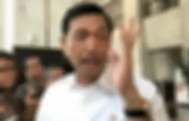 Demo UU Cipta Kerja Picu Kluster Baru Covid-19, Luhut Binsar Pandjaitan Sentil Mantan Pejabat yang Tolak Omnibus Law: Anda Berdosa!