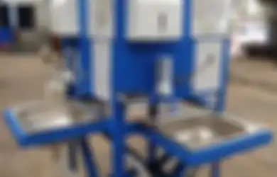 Perangi COVID-19, UI Tempatkan 44 Wastafel Portabel di Tempat Strategis