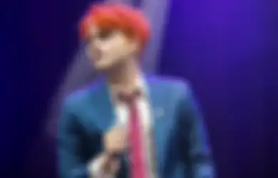 Gerard Way Berencana Rekam Lagu Baru Pake Ukulele Signature Billie Eilish