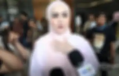 Dulu Hobi Pamer Kekayaan dari Hasil Rebut Suami Orang, Jennifer Dunn Malah Kepergok Sahur di Warung Kaki Lima, Begini Potretnya