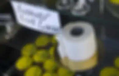 Berbeda dengan Bisnis Lain yang Bubar Akibat Pandemi, Bisnis 'Kue Tisu Toilet' Justru Laku Diserbu Orang hingga Viral di Sosial Media!