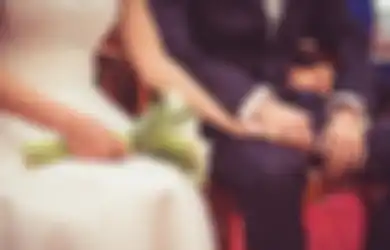 Pedangdut Bertubuh Aduhai Goyang Panas di Depan Mempelai Laki-laki, Bukannya Naik Darah, Pengantin Perempuan Malah Lakukan Hal yang Tak Disangka-sangka Ini