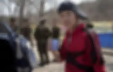Sempat Diminta Dihapus Petugas, Fotografer Ini Akhirnya Berhasil Selundupkan Foto-foto yang Dilarang untuk Dipotret di Korea Utara, Inilah Deretan Karya Visualnya 