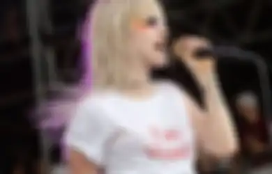 Hayley Williams Sebutkan Lima Lagu Paramore Favoritnya, Salah Satunya 'Caught Myself' versi Live