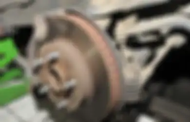 Inilah Penyebabnya Kenapa Piringan Rem Cakram Mobil Bisa Bergelombang