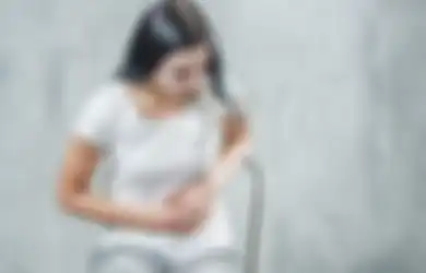 Jangan Panik! 5 Obat Rumahan Alami Ini Mampu Atasi Asam Lambung Naik Saat Puasa