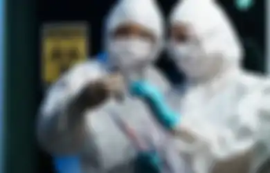 2 Rekannya Meninggal Gara-gara Corona, 100 Pegawai Pabrik Rokok Sampoerna Kini Terjangkit Virus yang Sama, Tak Terlihat Adanya Gejala, Tim Gugus Langsung Isolasi Semuanya