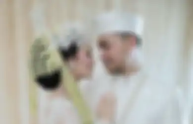 Mantap Akhiri Masa Lajang dengan Duda Anak Satu, Zaskia Gotik Ungkap Alasannya Mau Menikah dengan Sirajuddin Mahmud : Itu Sudah Jadi Bukti untuk Eneng