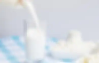 Tak Banyak Orang Tahu, Konsumsi Susu Selama Bulan Puasa Bangus Banget!