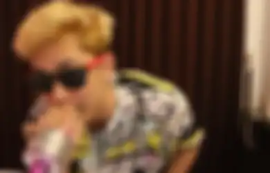 Terkenal Karena Berulah, Ferdian Paleka Dulunya Kerja dan Punya Gaji Besar, Resign dan Jadi Youtuber