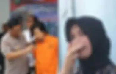 Sempat Jadi Idola Wanita Seantero Tanah Air, Artis Ini Kini Cuma Tertunduk di Dalam Bui Dengar Istrinya Minta Belas Kasihan Saudara dan Orangtua