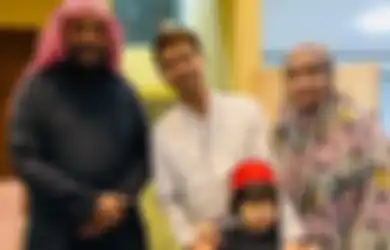Dikenal Sosok yang Rendah Hati, Syekh Ali Jaber Beri Raffi Ahmad Barang Langka Ini, Nagita Slavina: Ya Allah Merinding