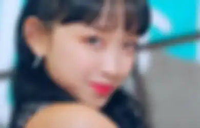 Coba Tiru Makeup Dita Karang di MV 'Who Dis' Pakai Produk Lokal, Yuk!