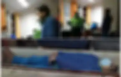 Masa Bodoh dengan Masyarakatnya yang Terserang Corona, Wali Kota Ini Malah Gelar Pesta Miras Bersama Koleganya, Pura-pura Mati Dalam Peti Saat Akan Ditangkap Petugas