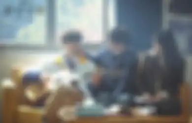 Epidemiolog: Sekolah dan Kantor di Indonesia Harus Tutup Sampai Akhir Tahun