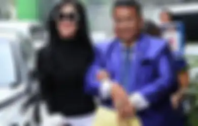 Senang Pancing-pancing Pertanyaan Soal Buaya Darat ke Pendakwah Kondang, Hotman Paris Kena Batunya Begitu Diberitahu Ada Sosok Anak Perempuan yang Selalu Mengikuti: 'Gue Katanya Menghamili Orang?'