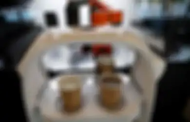 Tetap Buka dan Terapkan Social Distancing di Tengah Pandemi Corona, Negara Ini Jalankan Bisnis Kafe Pakai Robot Canggih, Gantikan Peran Barista dengan Kemampuan Bisa Racik 60 jenis Kopi