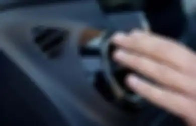 Ciri-ciri Freon AC Mobil Habis, Bikin Kabin Pengap Hingga Bau Apek