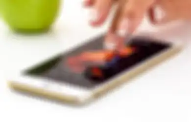 Biar Bersih dan Kinclong! Begini Cara yang Benar untuk Bersihkan Casing HP, Dua Bahan Ini Pasti Ada di Dapurmu