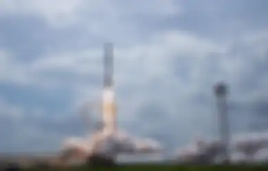 Elon Musk Klaim SpaceX Bakal Mendaratkan Roket di Mars Sebelum 2030