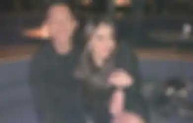 Paranormal Kondang Sudah Ingatkan Aurel dan Azriel Agar Tak Main Umbar Borok Sang Ibunda Seenak Jidat, Sosok Terdekat Krisdayanti Ini Semprot Anak Kandung Anang Itu: Dia Lahir dari Rahim Ibunya yang Rela Mati...