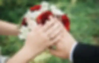 Jadi Cibiran Warga Gegara Nekat Nikahi 2 Perempuan Sekaligus, Laki-laki yang Cuma Berkerja Serabutan Ini Akhirnya Tak Tahan Lagi Hingga Buka Suara: 'Saya Dibilang Pakai Jampi-jampi'