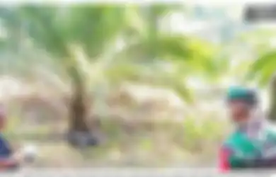 Kenyataan Mengerikan Mengenai Perlakuan yang Dialami Buruh Wanita di Perkebunan Kelapa Sawit Ini Tunjukkan Mungkin Industri Sawit Bersih Hanyalah Wacana Semata, Sehari-hari Dapat Tindakan Asusila Jika Tidak Ingin Dibunuh