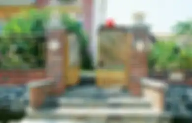 Pilah-pilih Material yang Bisa Digunakan sebagai Tangga di Taman!