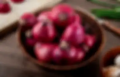 Manfaat Bawang Merah Buat Kecantikan. Bantu Kuatkan Rambut Rapuh, Lho!