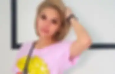 Dituntut 6 Bulan Penjara, Nikita Mirzani Disodori Jaksa Benda Ini, Sang Artis: Belum Dipakai Kan?