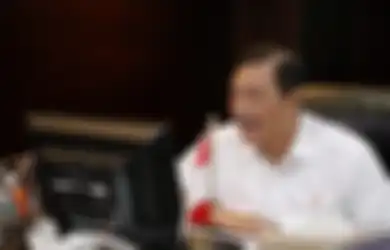 Buat Geger Satu Indonesia, Luhut Panjaitan Akhirnya Ungkap Alasannya Datangkan TKA China untuk Proyek Strategis Nasional: Penduduk Lokalnya Saja Pendidikannya Nggak Ada yang Bagus