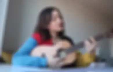 Mxmtoon Rilis Video Musik dan Single Baru dengan Judul 'Bon Iver'