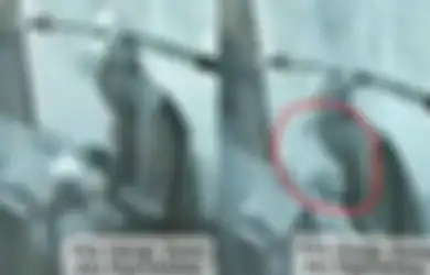 Pedagang Bakso Ini Nekat Ludahi Dagangannya Sendiri Sebelum Disajikan ke Pelanggan, Aksi Menjijikkannya Terekam Kamera CCTV, Pelaku Ngaku Ilmunya Didapat dari Dukun di Garut