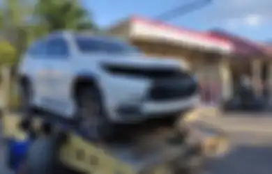 Sudah Ribet Berlagak Jadi Polisi Bodong, Begal Ini Malah Apes saat Mobil  Rampokan Mogok di Jalan, Awalnya Mau Dijual Ujung-ujungnya Cuma Dipreteli